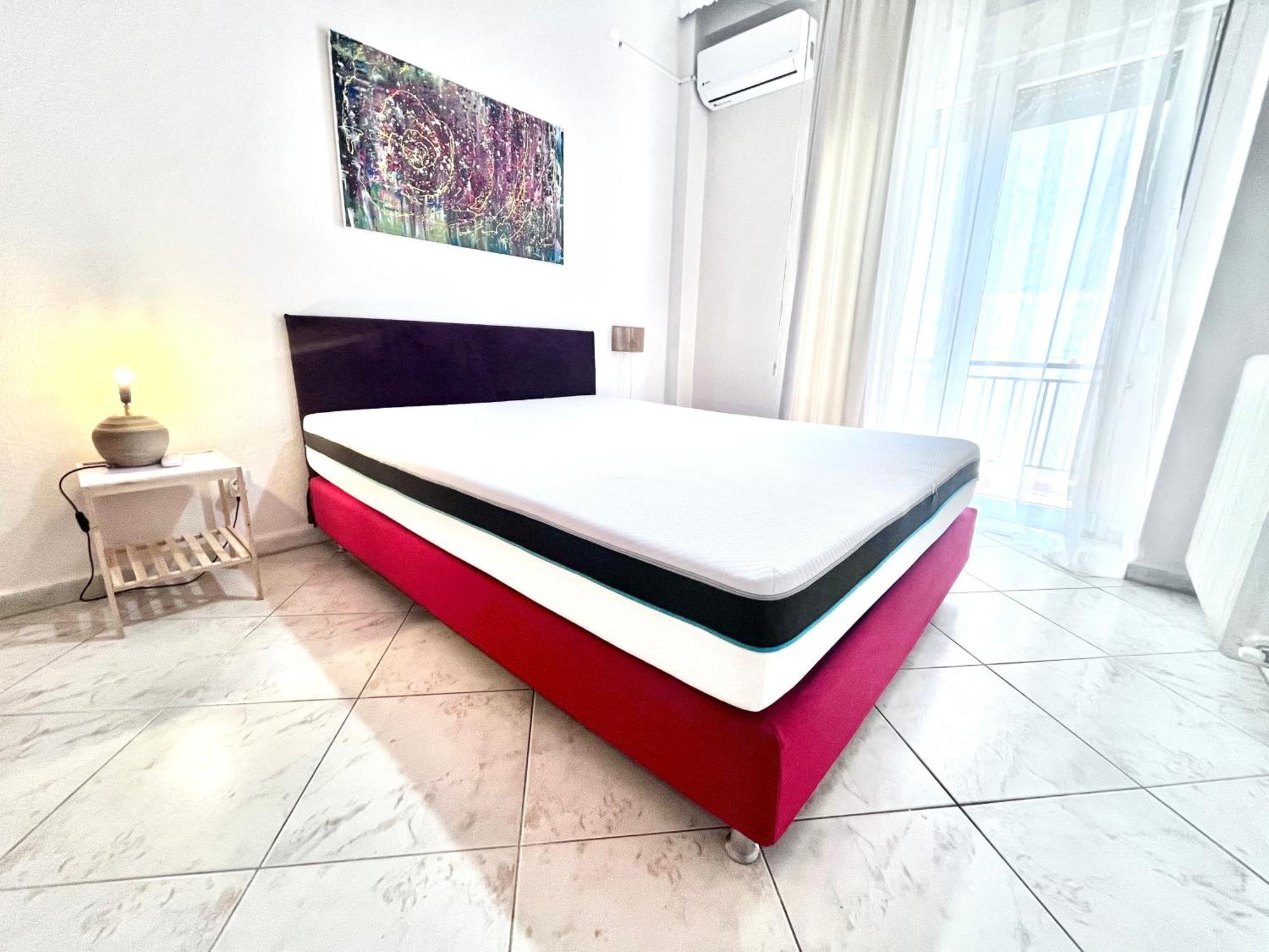 Central 7 - Stylish Apartment Komotini Bagian luar foto